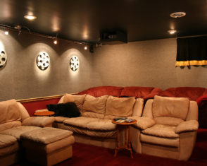 Home renovations for a media room in Ottawa